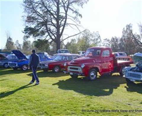 walla swap meet.jpg